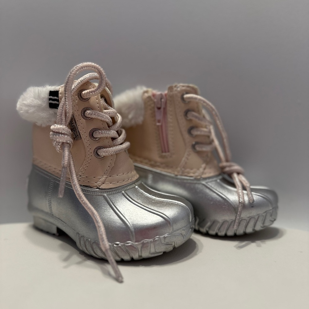 Nautica Kids Shoes in Pink and Silver